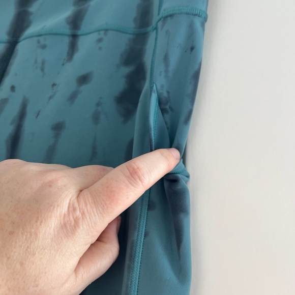 NWOT Lululemon Invigorate HR Leggings 12 - Picture 4 of 6